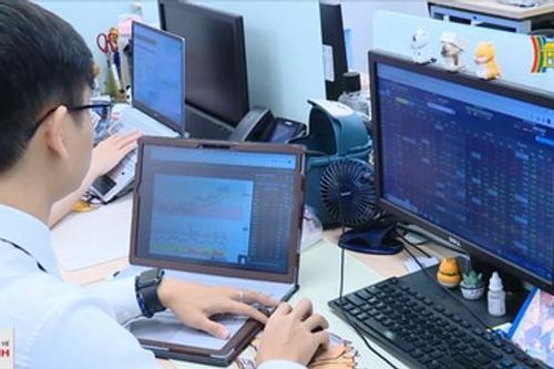 Khó khăn về tài chính, nhiều doanh nghiệp khất trả cổ tức