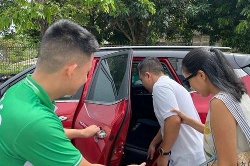 'Nở rộ' dịch vụ lái xe hộ cho khách nhậu tránh bị CSGT phạt
