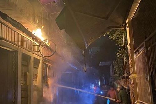 Đà Nẵng: Cháy nhà trong ngõ nhỏ, 2 cháu bé tử vong