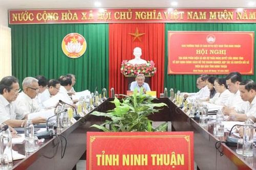 Ninh Thuận họp bàn về đặt tên tuyến đường ven biển phía Bắc
