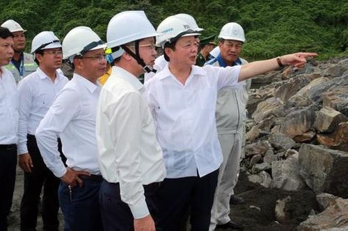 Phó Thủ tướng Trần Hồng Hà kiểm tra dự án Bến cảng Liên Chiểu