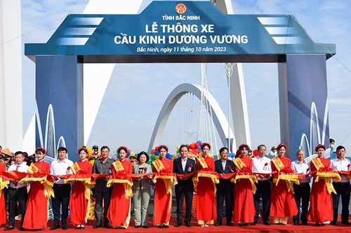 Bắc Ninh chính thức thông xe cầu Kinh Dương Vương