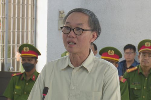 Y án sơ thẩm đối tượng chống phá Nhà nước