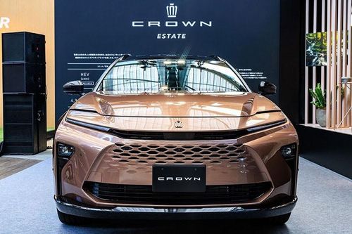 Cận cảnh Toyota Crown Estate 2024 - chiếc SUV 'chủ tịch' 5 chỗ ngồi