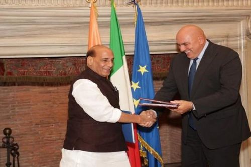 Italy và Ấn Độ ký kết hiệp định hợp tác quốc phòng mới