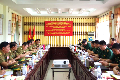 Tổng cục An ninh Lào thăm Trường Trung cấp 24 Biên phòng