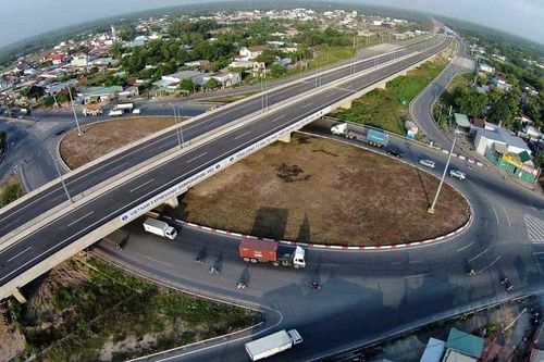 Chính phủ bổ sung 8 dự án đường bộ cao tốc vào danh mục các dự án quan trọng quốc gia