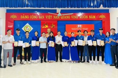 Kỳ 1: Nâng cao ý thức tự giác rèn luyện, tự soi, tự sửa