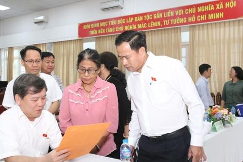 Cử tri TP HCM chất vấn về 'chỉ tiêu' án oan, 'vùng cấm' trong tham nhũng