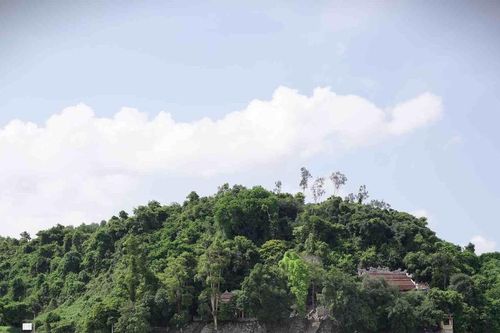 Thừa Thiên Huế: Công bố tình huống khẩn cấp với di tích điện Huệ Nam