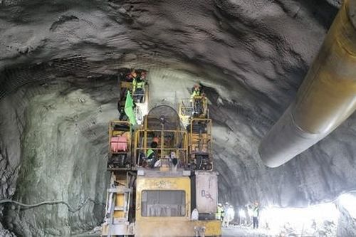 Phát động thi đua '100 ngày' thông hầm trên cao tốc Quảng Ngãi – Hoài Nhơn
