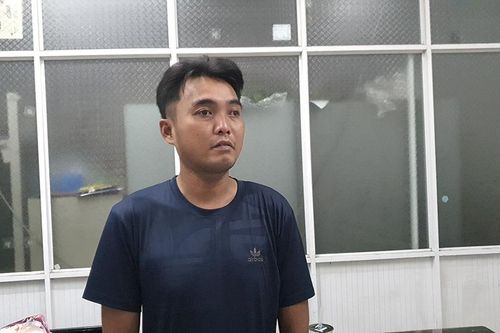 Bắt nhanh kẻ cướp giật điện thoại của trẻ em ở TP.HCM