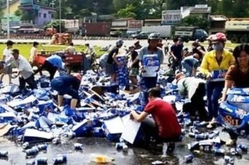 Tội công nhiên chiếm đoạt tài sản bị phạt tù bao nhiêu năm?
