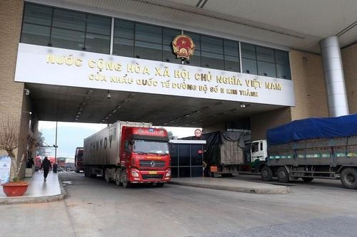 Xuất khẩu nông sản qua Cửa khẩu Lào Cai tăng mạnh, kim ngạch tăng cao