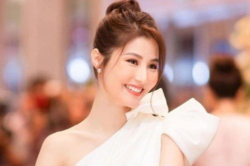 Diễm My 9X ấn định thời gian tổ chức đám cưới với bạn trai doanh nhân