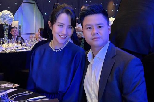 Phan Thành hiếm hoi lộ diện cùng Primmy Trương, chi tiết nghi vấn đang có tin vui