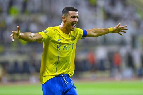 Nguyễn Thúy Hiền phá kỷ lục của Phạm Thị Vân tại giải bơi VĐQG 2023; Cristiano Ronaldo xác định thời điểm giã từ bóng đá