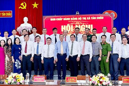 TX. Tân Châu nỗ lực mạnh mẽ trong nửa nhiệm kỳ còn lại