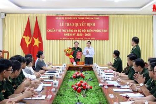 Thượng tá Nguyễn Văn Hiệp giữ chức Bí thư Đảng ủy Bộ đội Biên phòng tỉnh An Giang