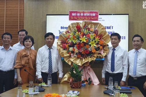 Thành phố quan tâm, đồng hành doanh nghiệp vượt qua khó khăn, ổn định sản xuất, kinh doanh