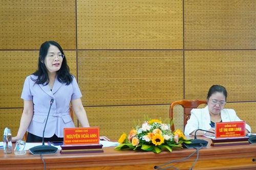 Quan tâm tăng số lượng sách trang bị cho cơ sở xã, phường, thị trấn