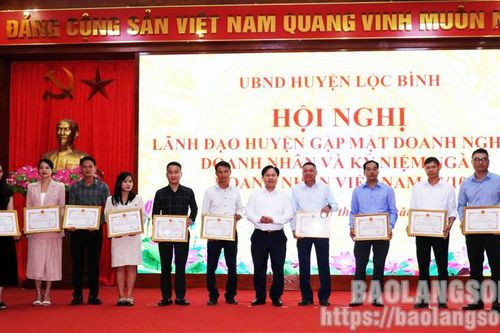 Lộc Bình gặp mặt, đối thoại với doanh nghiệp, doanh nhân, kỷ niệm ngày doanh nhân Việt Nam