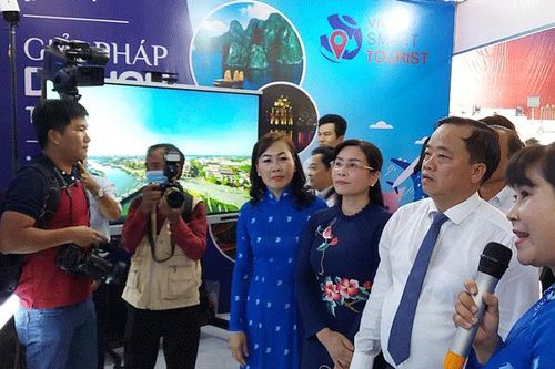 Cà Mau luôn đồng hành cùng doanh nghiệp trong chuyển đổi số