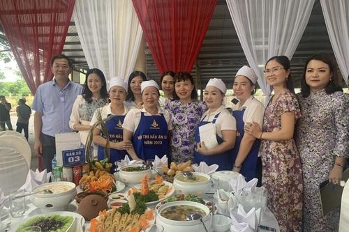 Sôi nổi Hội thi nấu ăn giỏi tại Tổng công ty Thuốc lá Việt Nam