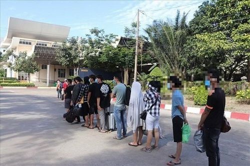 Vĩnh Phúc: Cảnh báo thủ đoạn đưa người xuất cảnh trái phép làm 'việc nhẹ lương cao'