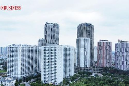 Tiền chảy mạnh vào túi doanh nghiệp, nguồn cung bất động sản sắp tăng vọt?