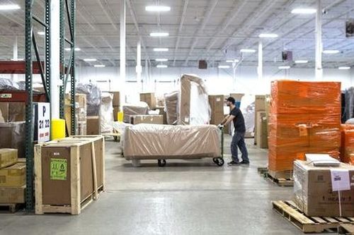 Tránh rủi ro xuất khẩu tủ gỗ sang Mỹ: Đừng đợi 'nước tới chân mới nhảy'