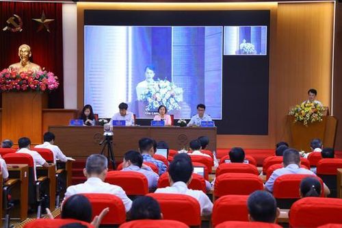 Xây dựng cầu để kết nối Hà Nội với các tỉnh