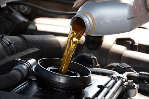 Tác hại khi không thay dầu nhớt ô tô định kỳ