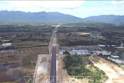 Tổng số đường cao tốc đưa vào khai thác trong 9 tháng đạt hơn 500km