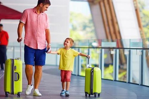 9 lưu ý không nên bỏ qua khi phụ huynh cho trẻ du lịch sớm