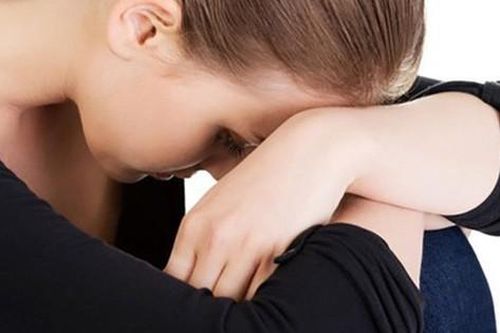 Đau đầu, chóng mặt trong kỳ 'đèn đỏ', chị em nhất định phải biết điều này để không bị tái phát