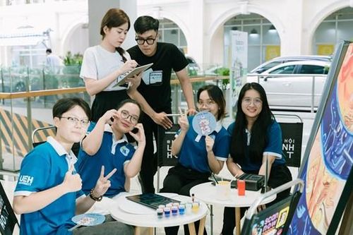 Khi trường đại học 'lên đời'