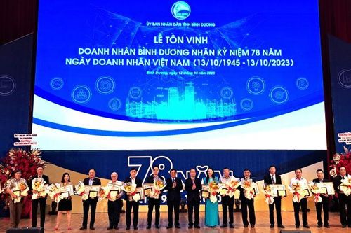 Bình Dương tôn vinh doanh nhân tiêu biểu