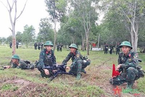 Cũng như ngọc, càng mài càng sáng