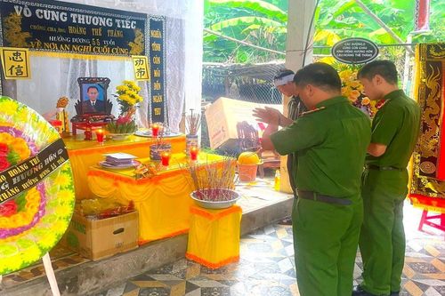 Vây bắt hung thủ đâm Công an viên tử vong