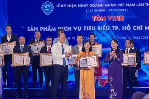 TPHCM tôn vinh và trao danh hiệu cho 100 sản phẩm, dịch vụ tiêu biểu