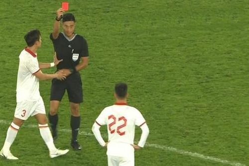 Báo Trung Quốc đề nghị FIFA phạt nặng Tiến Linh