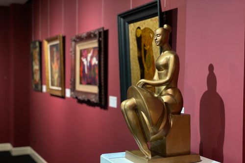 Phụ nữ Việt trong tranh các danh họa