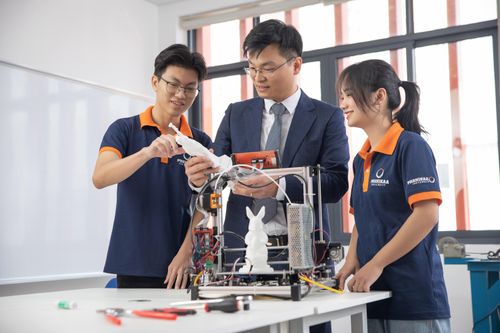 Giảng viên du học rồi… mất hút!