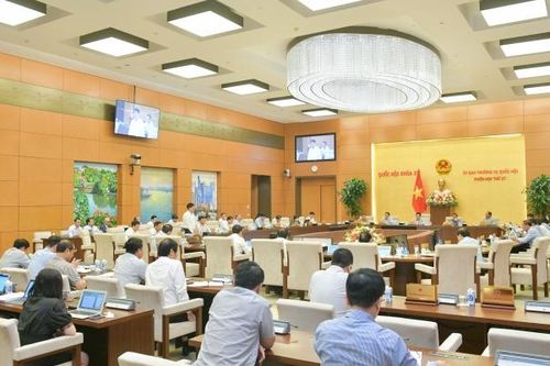 Kiến nghị làm rõ nguyên nhân gây ra khoản lỗ của các Tập đoàn, Tổng công ty nhà nước phát triển năng lượng