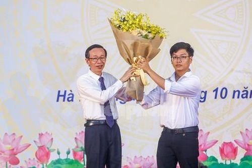 Huy chương Vàng Olympia Hóa học Quốc tế chọn bến đỗ là Trường ĐH Sư phạm Hà Nội