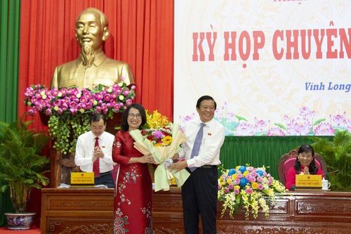 Trưởng ban Nội chính Tỉnh ủy làm Phó Chủ tịch tỉnh Vĩnh Long
