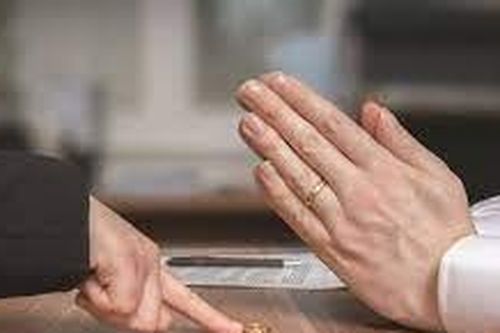 Nộp đơn ly hôn ở đâu khi chưa nhập khẩu về nhà chồng