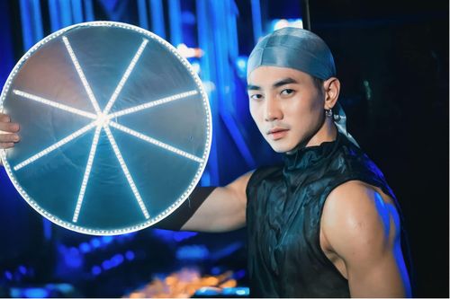 Bạn bè đau xót khi diễn viên múa Khánh Tùng ra đi đột ngột ở tuổi 30