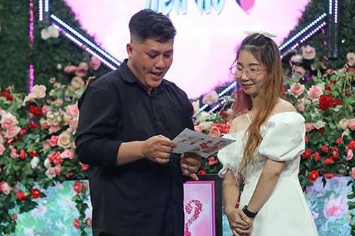 Đối diện mẹ đơn thân xinh đẹp, chàng trai '3 mối tình' run rẩy tay chân